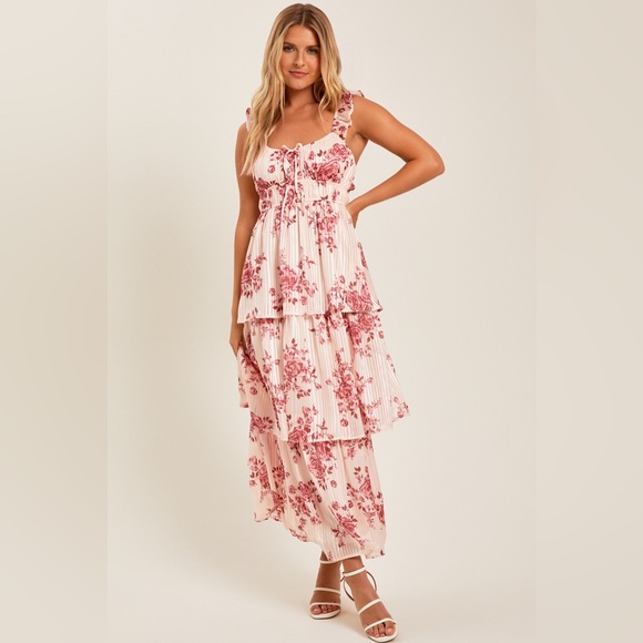 NWTs! Altar’d State Gretchen Maxi dress in ivory and red. Size small - Picture 1 of 4